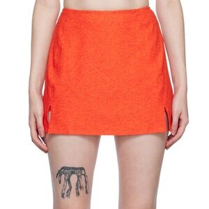 NWOT Outdoor Voices Size Medium Red Warmup 2.5” Skort